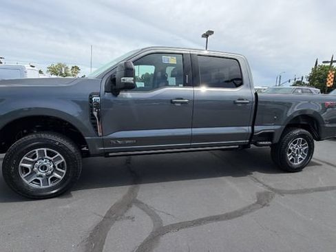 New 2026 Ford F250 Lariat w/ FX4 Off-Road Package AWD/4WD image 7