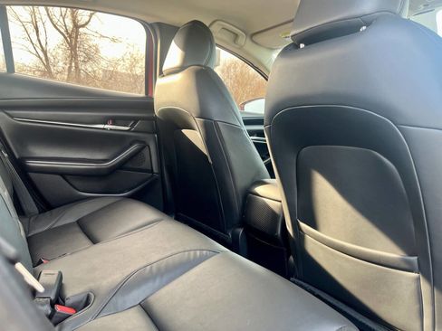 Used 2022 MAZDA MAZDA3 s image 15