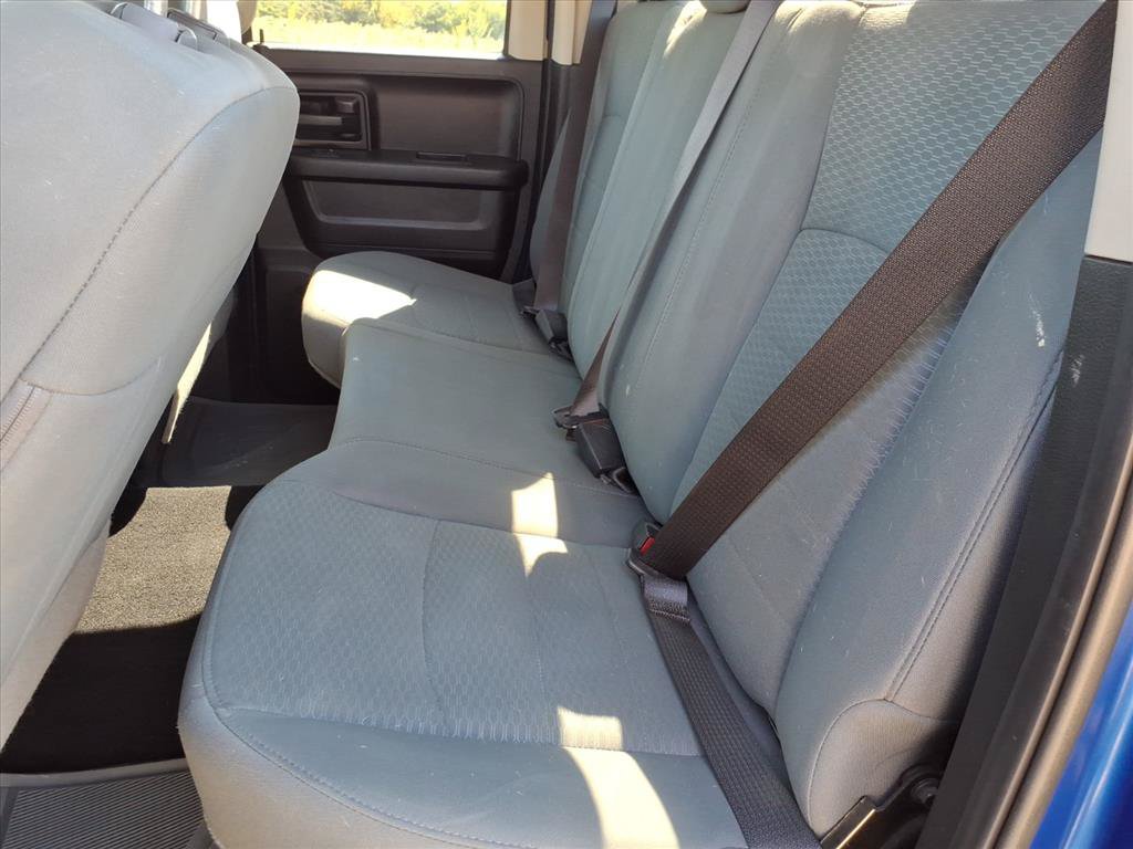 Used 2019 RAM 1500 Express AWD/4WD image 12