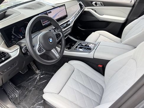 Used 2026 BMW X5 xDrive40i w/ M Sport Package AWD/4WD image 20