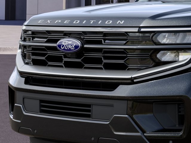 Used 2027 Ford Expedition Platinum w/ Platinum Ultimate Package AWD/4WD image 17