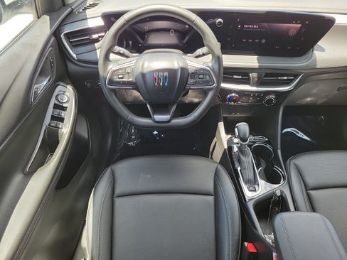 Used 2024 Buick Encore GX Sport Touring w/ Advanced Technology Package FWD image 18