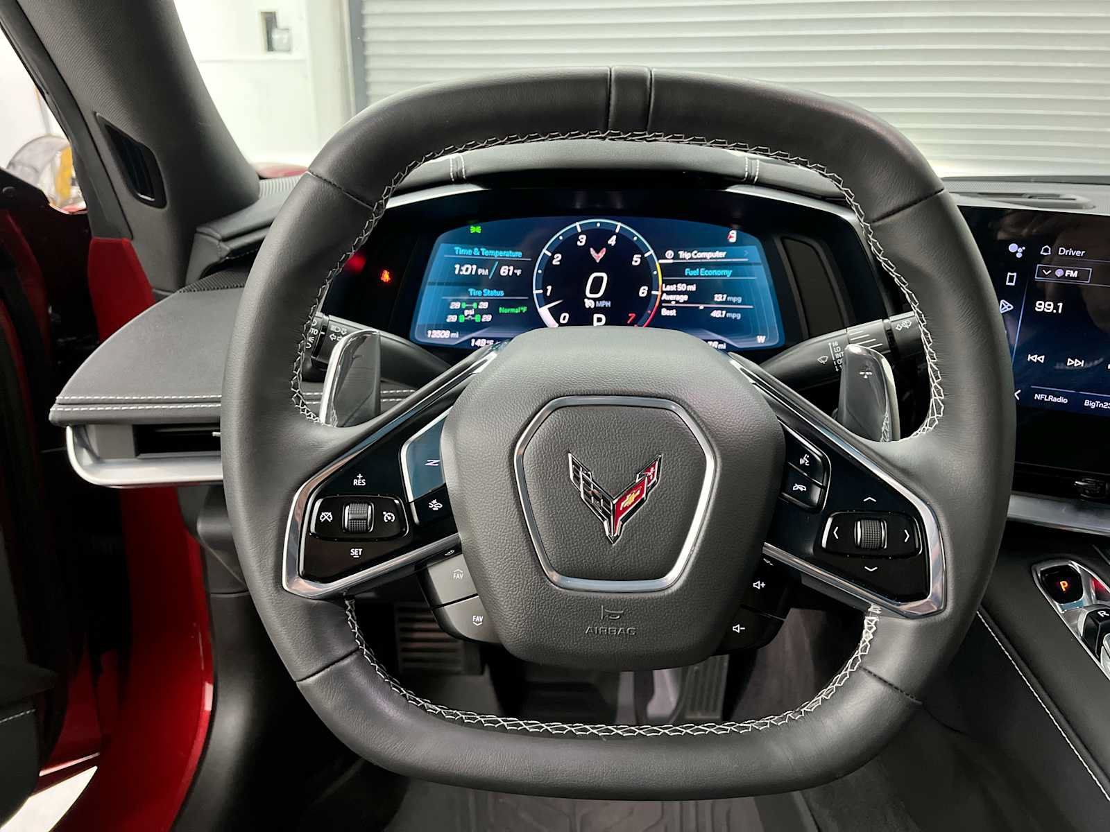 Used 2024 Chevrolet Corvette Stingray Coupe RWD image 17