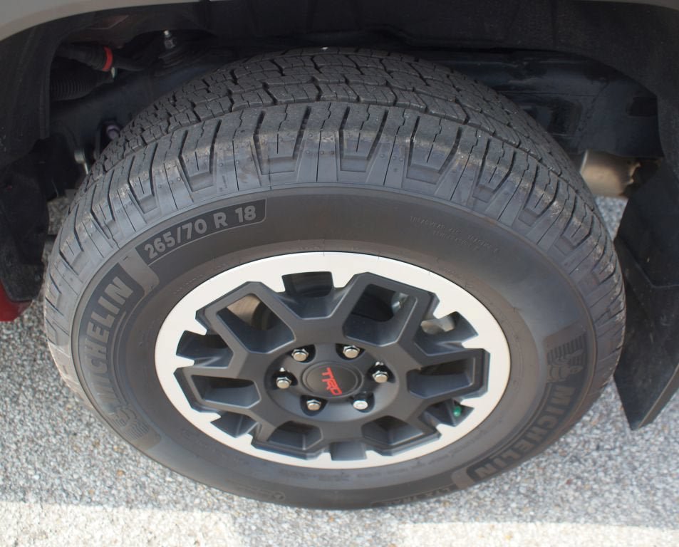 Used 2025 Toyota 4Runner TRD Off-Road Premium AWD/4WD image 26