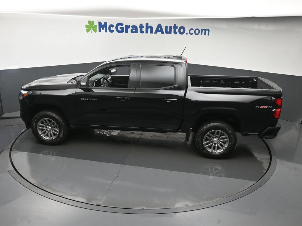 New 2026 Chevrolet Colorado LT w/ LT Convenience Package AWD/4WD image 24