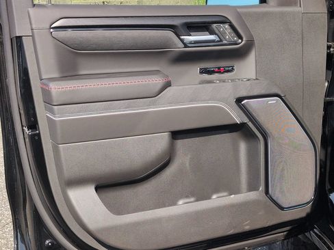 New 2026 GMC Sierra 1500 AT4X AWD/4WD image 9