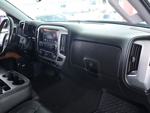Used 2014 GMC Sierra 1500 SLT w/ SLT Crew Cab Value Package image 38