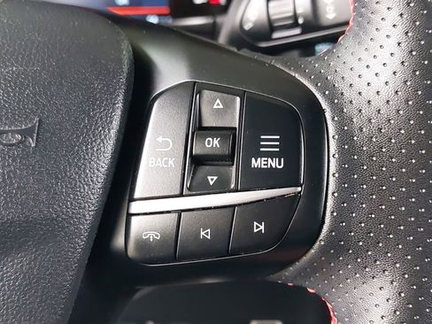 Used 2024 Ford Escape ST-Line image 18