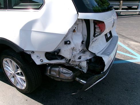 Used 2019 Volkswagen Golf Alltrack SEL image 2