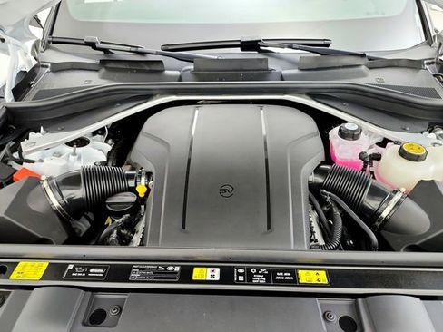 New 2026 Land Rover Range Rover Sport SV AWD/4WD image 32