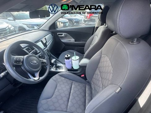 Used 2018 Kia Niro LX FWD image 5