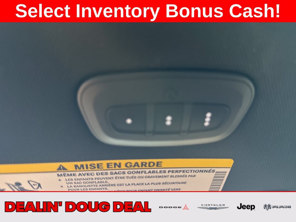 New 2026 Chrysler Pacifica Select w/ S Appearance Package AWD/4WD image 16