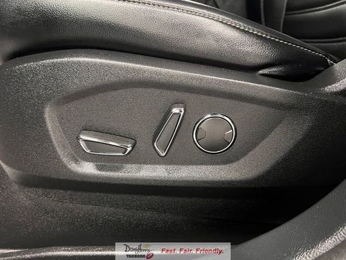 Used 2019 Ford Edge SEL w/ Equipment Group 201A FWD image 29