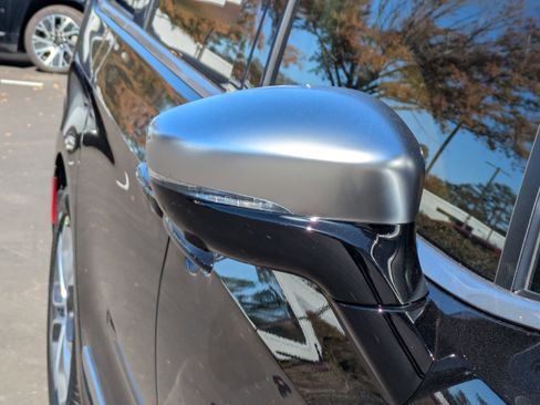 New 2026 Chrysler Pacifica Pinnacle image 13