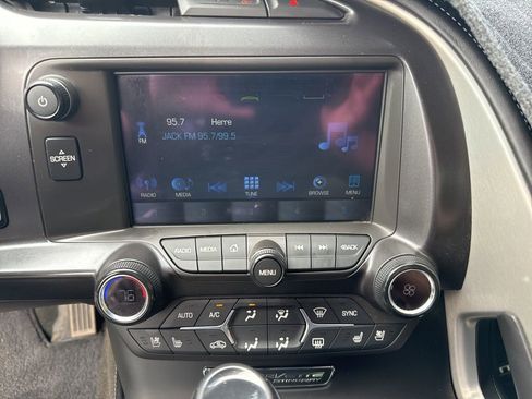 Used 2017 Chevrolet Corvette Stingray Coupe w/ 3LT Preferred Equipment Group image 19