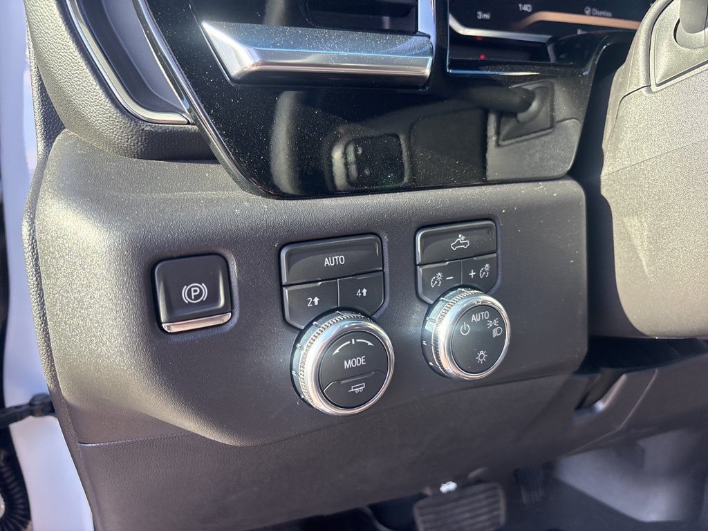 New 2026 GMC Sierra 1500 SLE AWD/4WD image 11