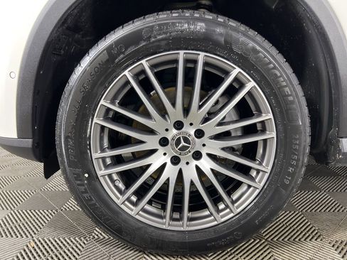 Certified 2025 Mercedes-Benz GLC 300 GLC 300 image 27