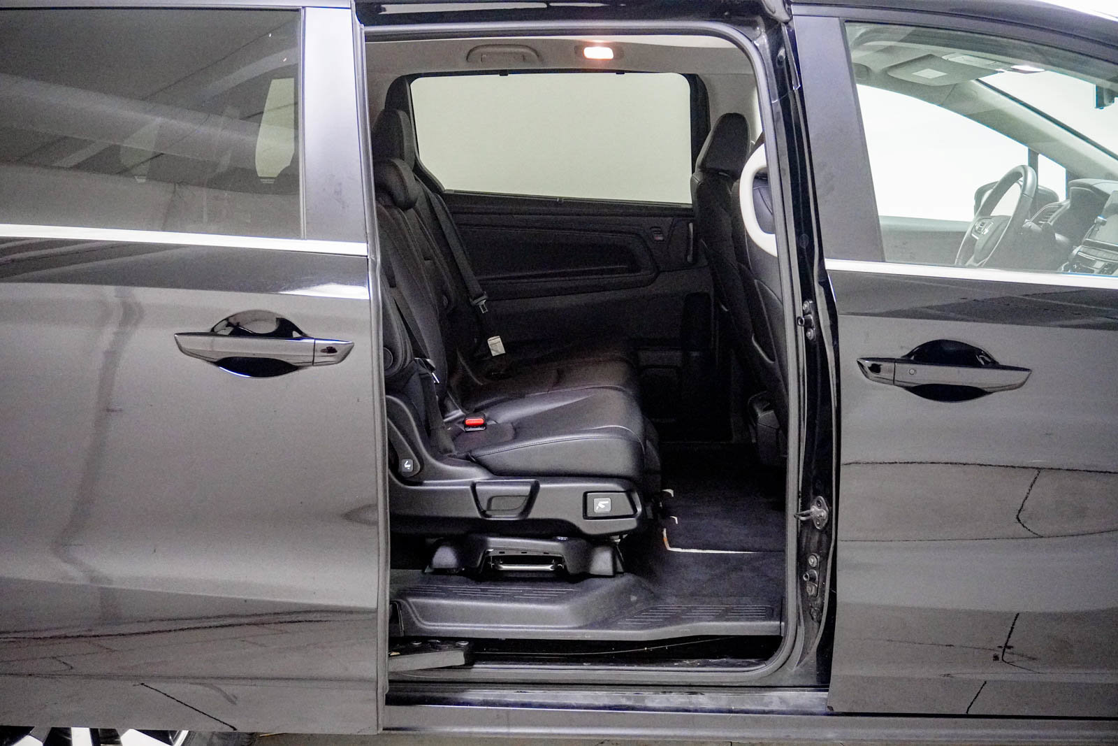 Used 2025 Honda Odyssey EX-L image 34