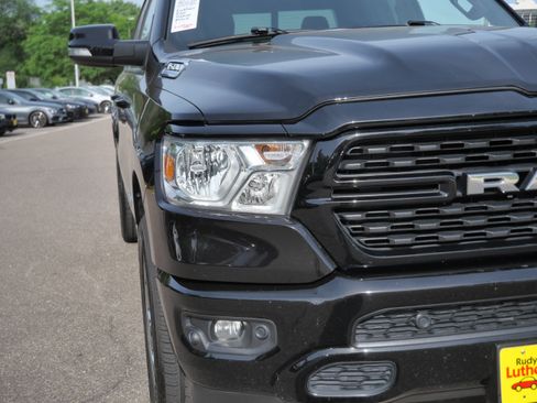 Used 2022 RAM 1500 Big Horn AWD/4WD image 16