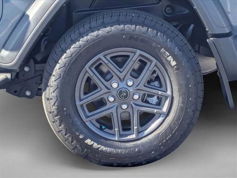 Used 2024 Jeep Wrangler Sport S image 22