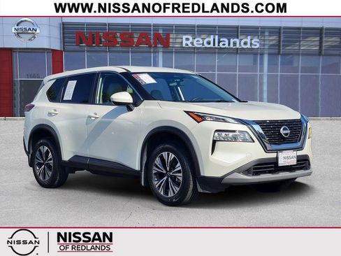 Used 2023 Nissan Rogue SV FWD image 1