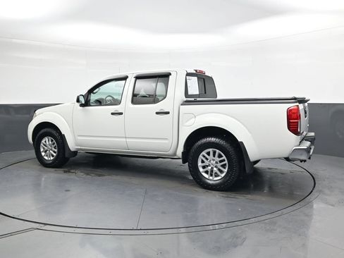Used 2017 Nissan Frontier SV w/ SV Value Truck Package image 7
