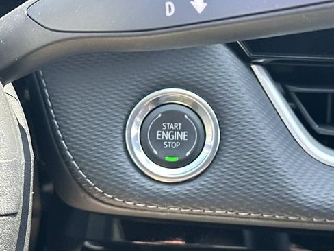 Used 2026 Chevrolet Equinox LT FWD image 15