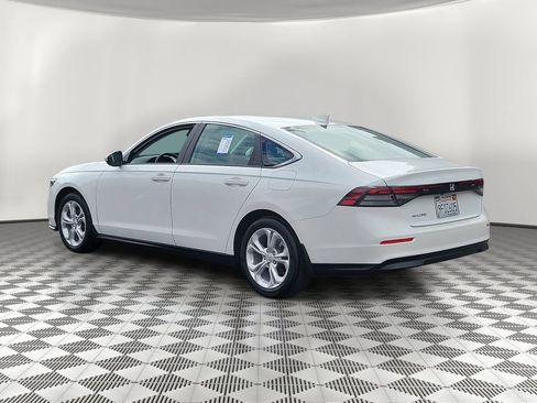 Certified 2023 Honda Accord LX image 4