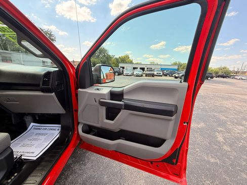 Used 2016 Ford F150 XL w/ Equipment Group 101A Mid AWD/4WD image 17