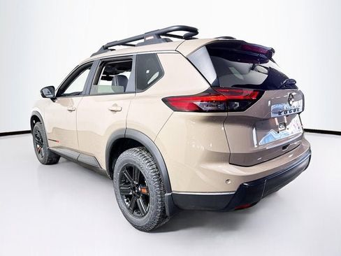 New 2026 Nissan Rogue SV image 7