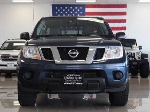 Used 2017 Nissan Frontier SV AWD/4WD image 4