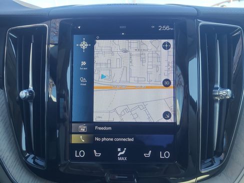 Used 2021 Volvo XC60 T5 Inscription w/ Advanced Package image 28