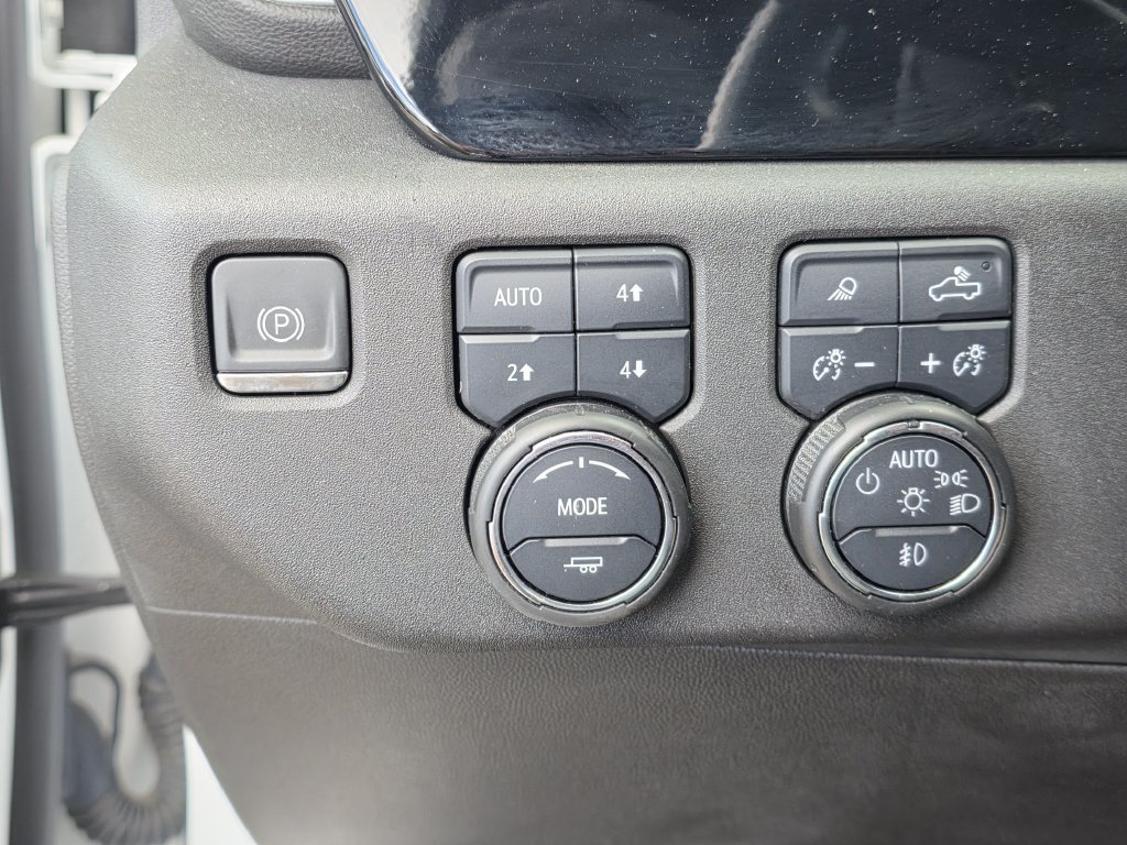 Used 2024 Chevrolet Silverado 1500 RST AWD/4WD image 21