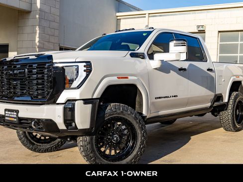 Used 2025 GMC Sierra 2500 Denali Ultimate w/ Max Trailering Package image 5