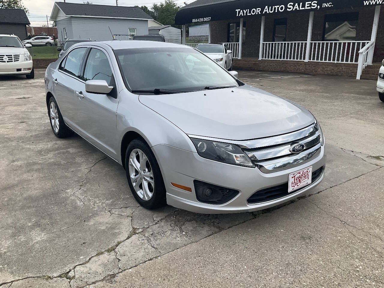 Used 2012 Ford Fusion SE FWD image 1