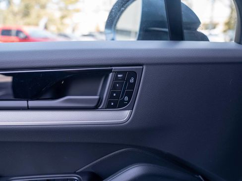 New 2026 Porsche Cayenne S image 24