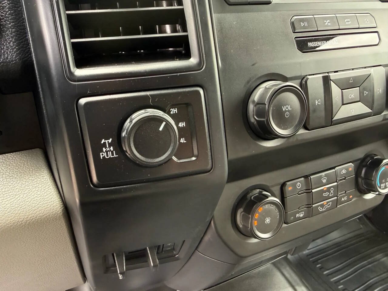 Used 2020 Ford F150 XL w/ XL Power Equipment Group AWD/4WD image 13