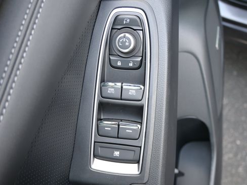 Used 2026 Subaru Ascent Touring AWD/4WD image 15