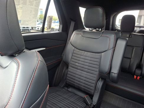 New 2025 Ford Explorer ST-Line w/ Premium Package image 12