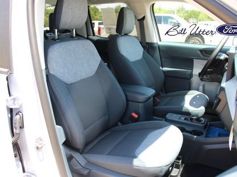 New 2026 Ford Maverick XLT w/ XLT Luxury Package FWD image 8
