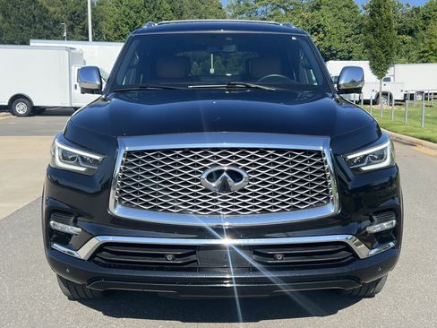 Used 2023 INFINITI QX80 Sensory w/ Cargo Package AWD/4WD image 4