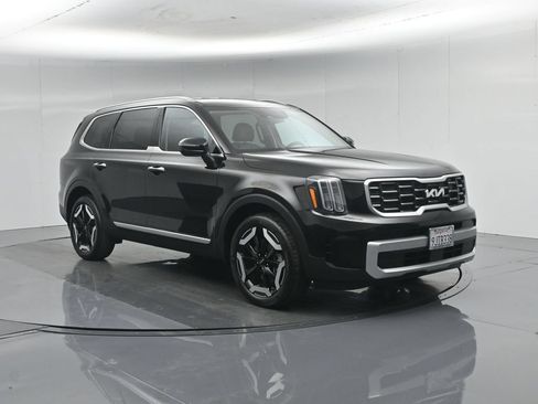 Used 2024 Kia Telluride S FWD image 62