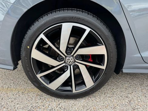 Used 2021 Volkswagen Jetta GLI image 14