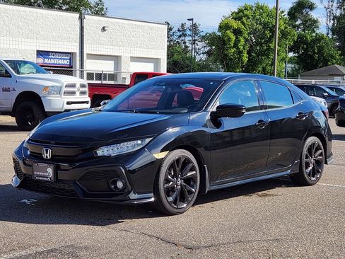 Used 2017 Honda Civic Sport Touring image 7