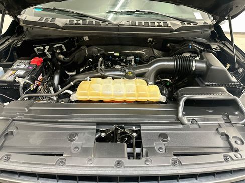 Used 2019 Ford F150 XLT w/ Equipment Group 302A Luxury AWD/4WD image 34