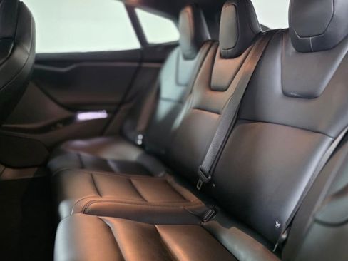 Used 2020 Tesla Model S AWD image 25