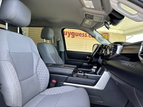 Used 2024 Toyota Tundra SR5 w/ SR5 Convenience Package AWD/4WD image 27