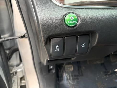 Used 2016 Honda CR-V EX-L image 18