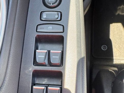 Used 2023 Honda Pilot Touring image 27