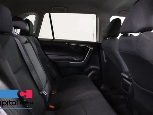 Certified 2021 Toyota RAV4 LE AWD/4WD image 27